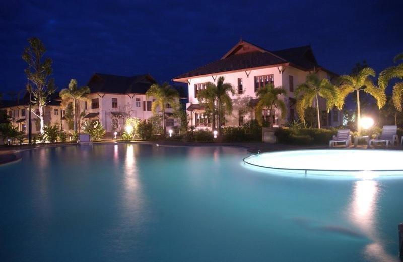 Teak Garden Resort, Chiang Rai Ngoại thất bức ảnh